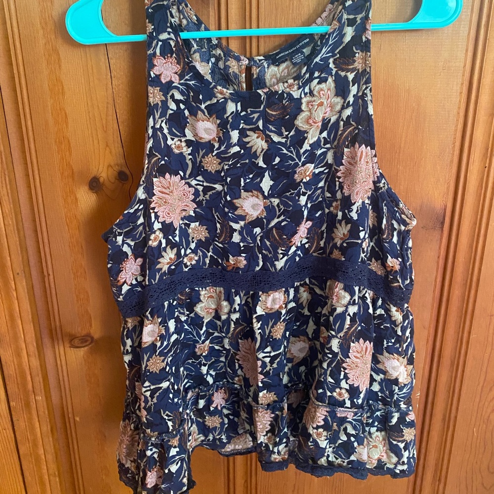 American Eagle Tiered Tank